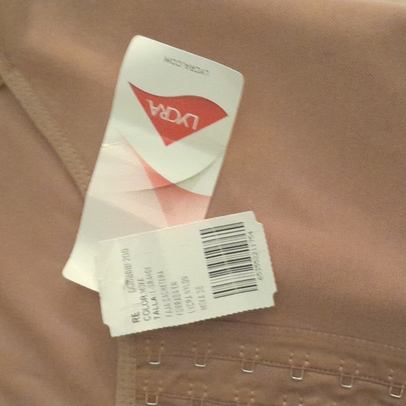 Shapewear - Picture 5 of 6